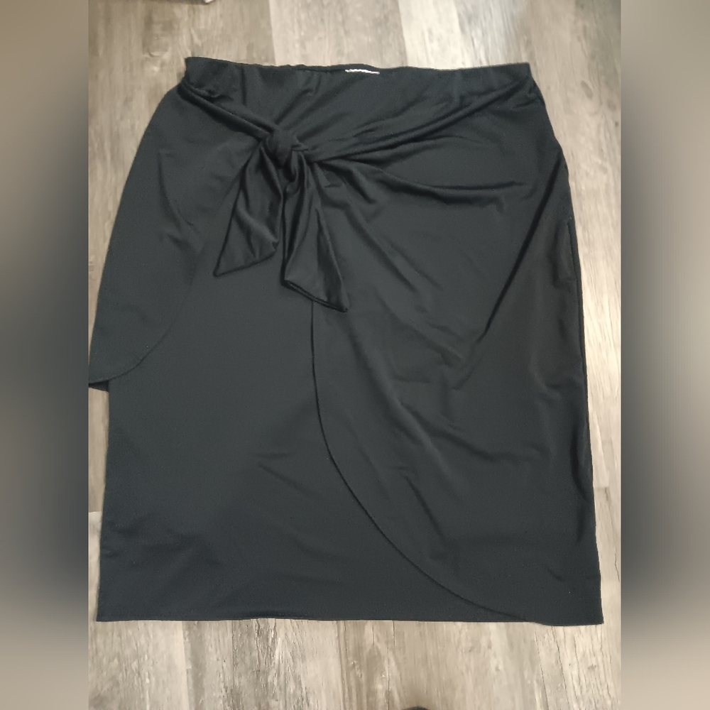 EUC Black Skirt With Hidden Legging Swim,Exercise